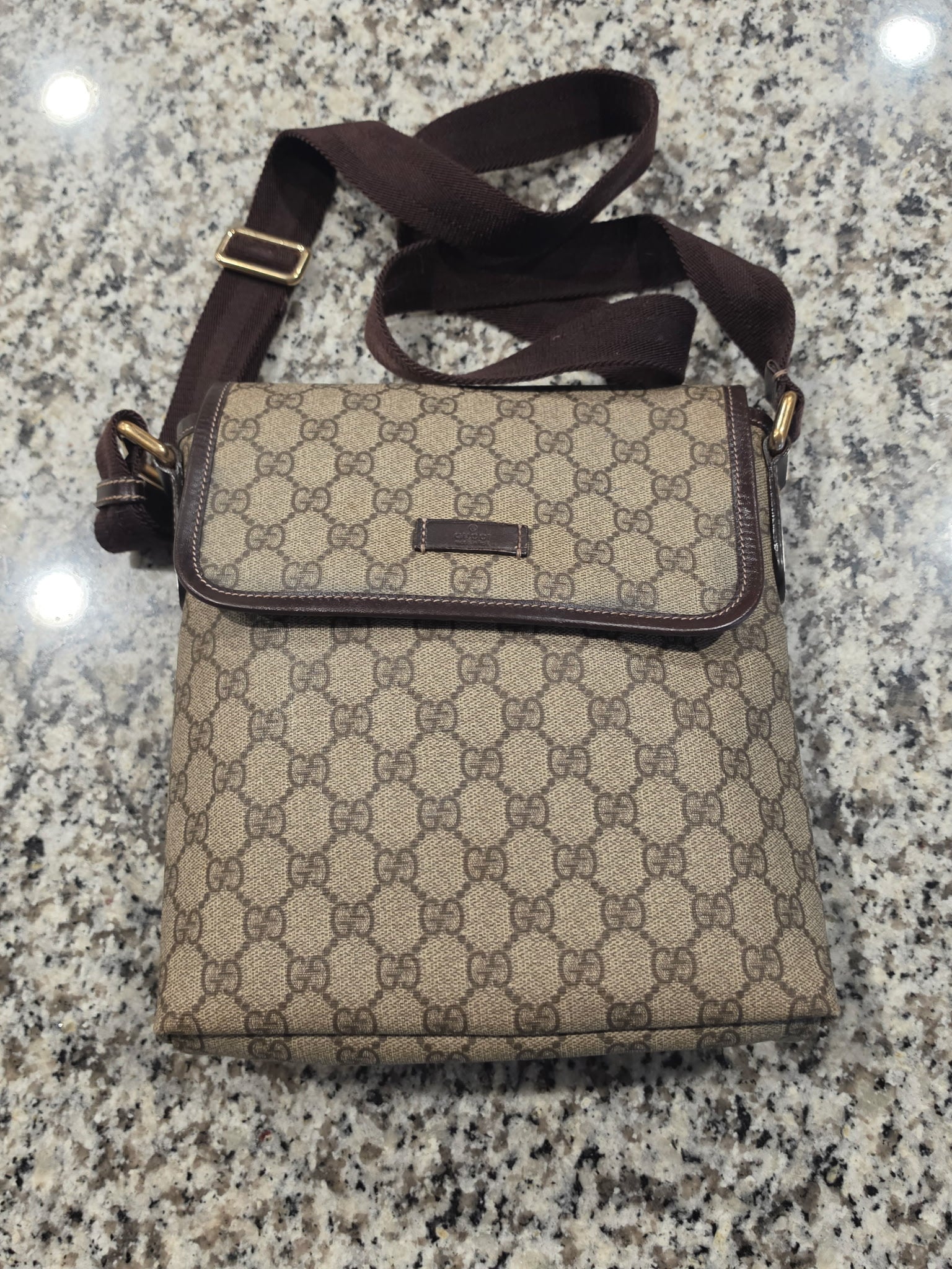 Gucci GG Supreme Messenger Bag