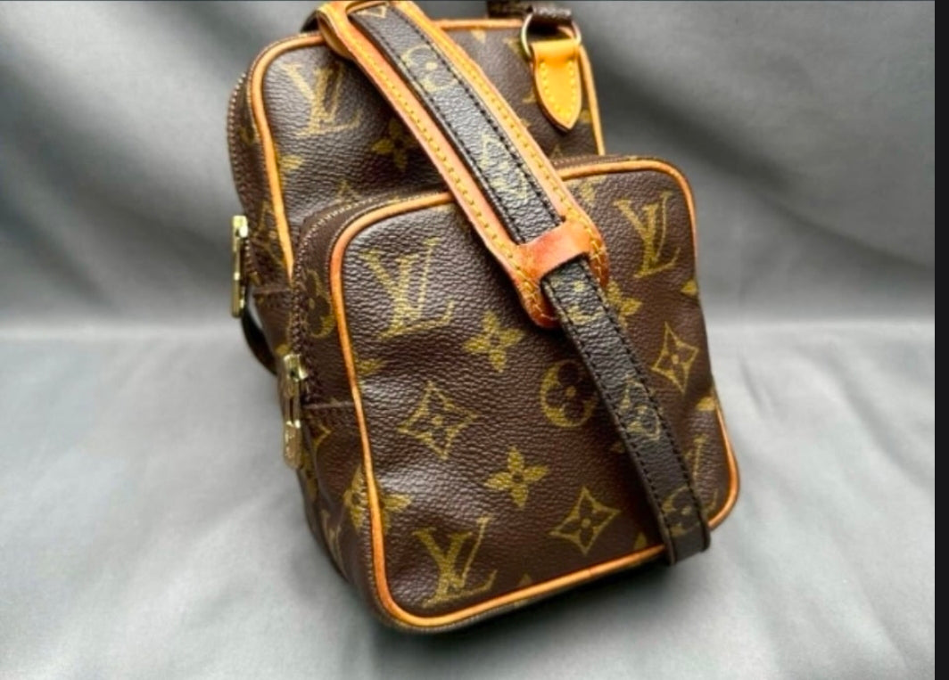 Vintage Louis Vuitton Monogram Crossbody Bag
